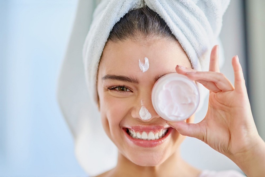4 TIPS FOR TAKING CARE OF YOUR SKIN